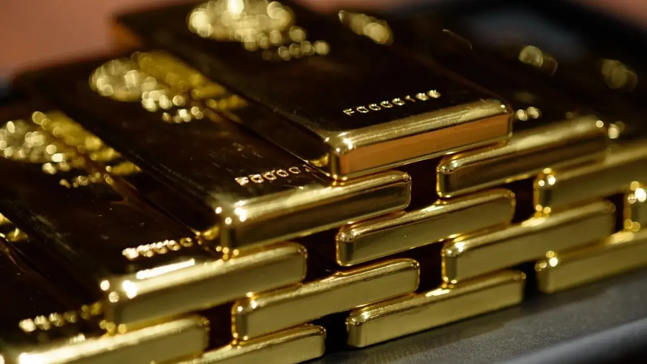 تغيرات مفاجئة في أسعار الذهب والفضة مع زيادة الإقبال على الملاذات الآمنة